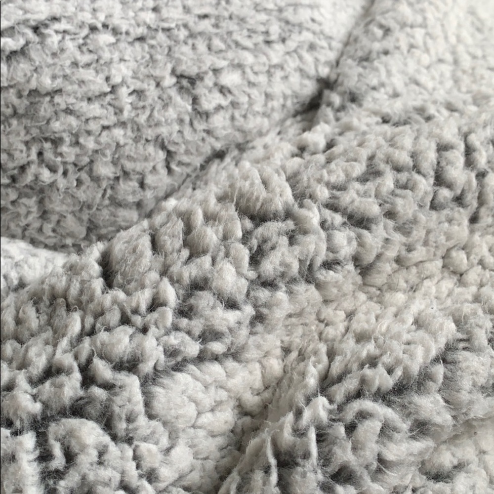 ISO looking for vintage Levi shorts size 2